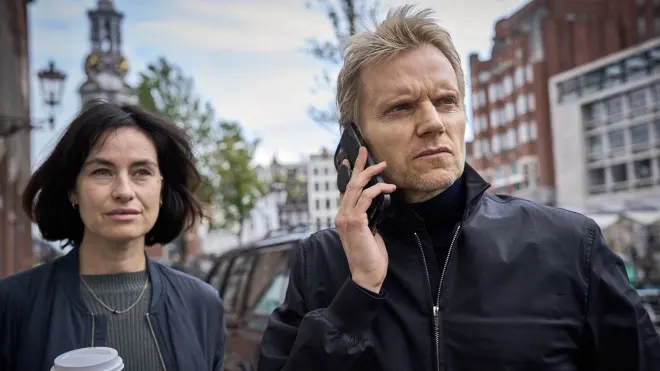 Kommissar Van der Valk - Blut in Amsterdam