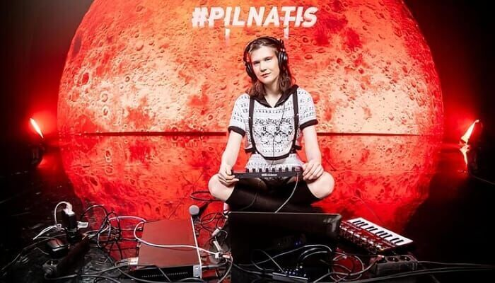 LRT OPUS Pilnatis