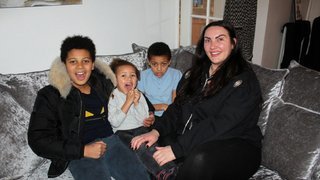 Spray Tan Mums: Single & Proud
